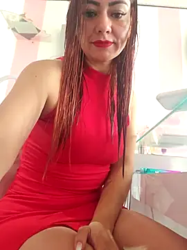 Snapshot of sandy_y chatting on October 19, 2025, 4:10 pm sandy y online show from October 19, 2025, 4:10 pm