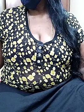 Snapshot of shobini chatting on February 22, 2026, 1:52 am shobini online show from February 22, 2026, 1:52 am