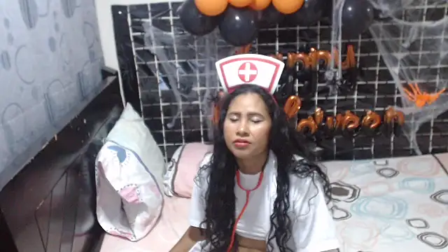 PERLA BLACK  online show from October 31, 2025, 7:49 am