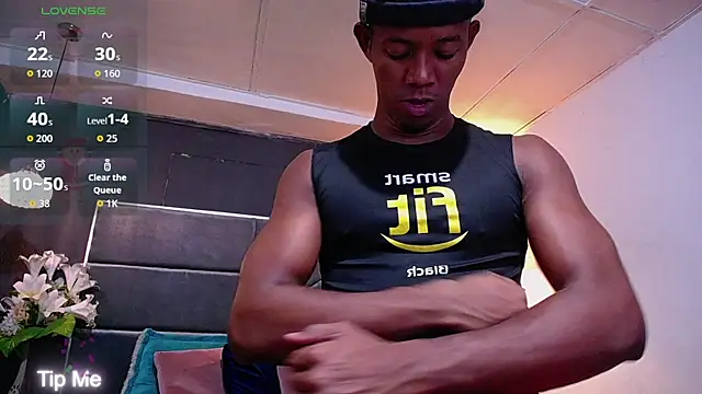 blackbignude online show from November 21, 2025, 1:37 am