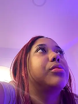Snapshot of _Zahara_ chatting on September 10, 2025, 12:53 am Zahara online show from September 10, 2025, 12:53 am