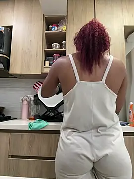  Zahara  online show from February 3, 2026, 11:10 pm