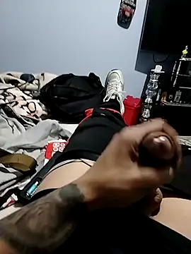 Dani22cmhot online show from December 15, 2025, 10:59 pm