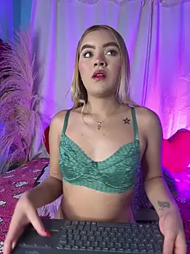 Miaa rosses3 online show from February 14, 2026, 5:40 am