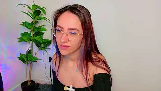 EvaBllake online show from April 2, 2026, 5:25 am