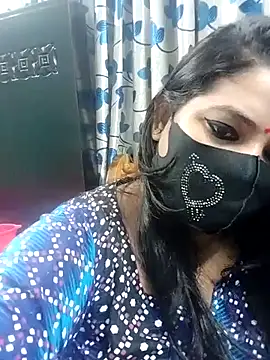 Snapshot of Sofia-0 chatting on October 2, 2025, 5:38 pm Sofia-0 online show from October 2, 2025, 5:38 pm