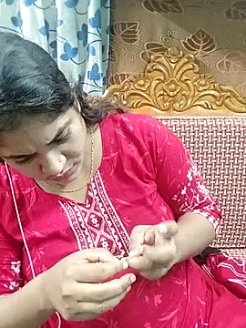 Snapshot of Sofia-0 chatting on September 9, 2025, 6:39 pm Sofia-0 online show from September 9, 2025, 6:39 pm