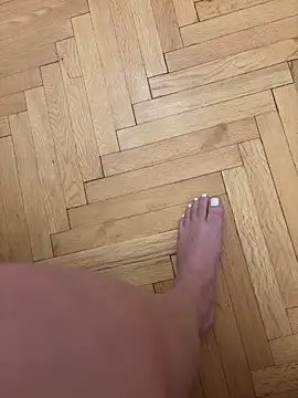 Snapshot of NellyExtraa chatting on February 8, 2026, 6:49 pm NellyExtraa online show from February 8, 2026, 6:49 pm