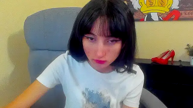 Marri-Stella online show from October 19, 2025, 8:28 am