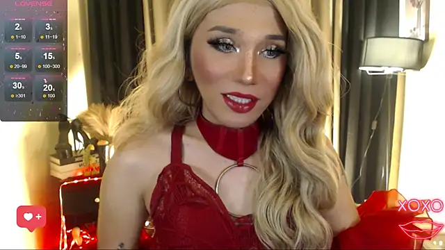 Snapshot of precious_RoseDoll chatting on September 28, 2025, 7:48 am precious RoseDoll online show from September 28, 2025, 7:48 am