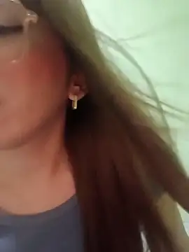 precious RoseDoll online show from October 19, 2025, 11:07 pm