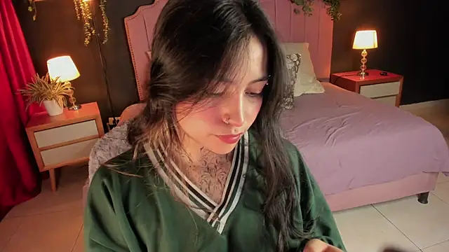 anne dh online show from December 23, 2025, 4:56 am