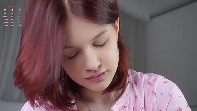 BlytheBenny online show from April 5, 2026, 1:12 am