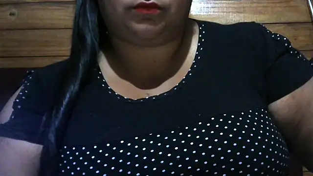 Snapshot of MARRENTINHA34 chatting on March 2, 2026, 1:51 pm MARRENTINHA34 online show from March 2, 2026, 1:51 pm