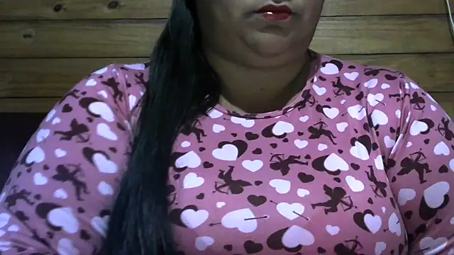 Snapshot of MARRENTINHA34 chatting on June 5, 2026, 11:27 am MARRENTINHA34 online show from June 5, 2026, 11:27 am