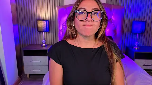 Bonnali lune online show from April 8, 2026, 9:05 pm