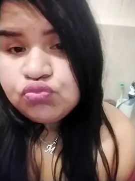 Snapshot of GabrielaxxO chatting on September 16, 2025, 4:35 am GabrielaxxO online show from September 16, 2025, 4:35 am