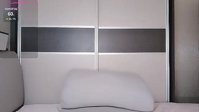 Snapshot of Coco--01 chatting on March 17, 2026, 12:46 am Coco--01 online show from March 17, 2026, 12:46 am