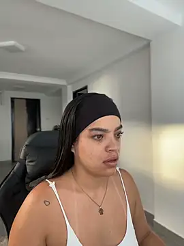 Snapshot of JuanitaMore01 chatting on April 2, 2026, 10:05 pm JuanitaMore01 online show from April 2, 2026, 10:05 pm