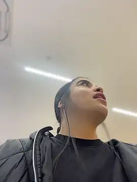 Snapshot of JuanitaMore01 chatting on April 30, 2026, 8:57 pm JuanitaMore01 online show from April 30, 2026, 8:57 pm