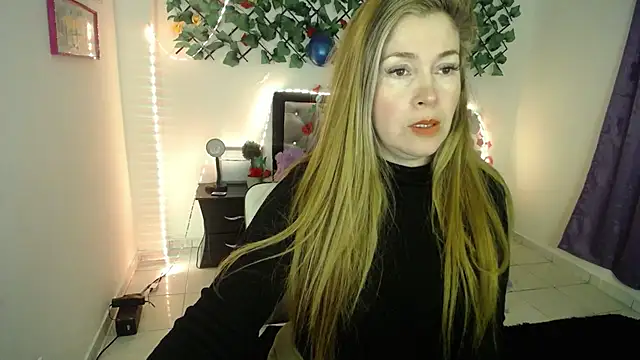 Snapshot of laura_evans1998 chatting on September 22, 2025, 3:29 pm laura evans1998 online show from September 22, 2025, 3:29 pm