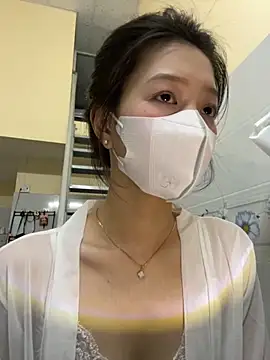 Miinami online show from September 20, 2025, 9:25 am