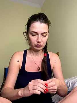 Snapshot of Cute_Erika chatting on September 11, 2025, 12:05 pm Cute Erika online show from September 11, 2025, 12:05 pm