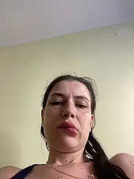 Snapshot of Cute_Erika chatting on September 22, 2025, 10:43 am Cute Erika online show from September 22, 2025, 10:43 am
