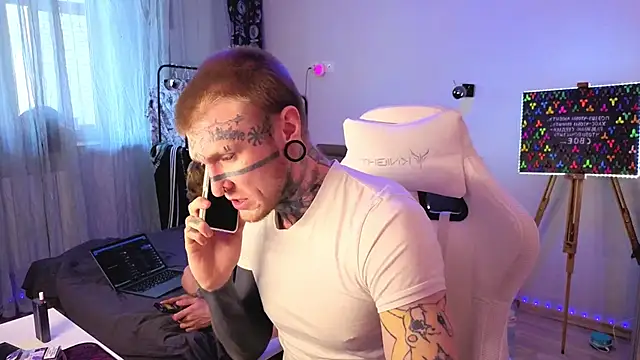 callmealexthx online show from April 2, 2026, 12:01 pm