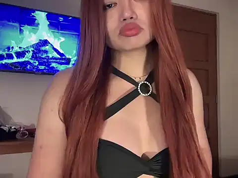 LeanneBettina online show from April 5, 2026, 12:28 am