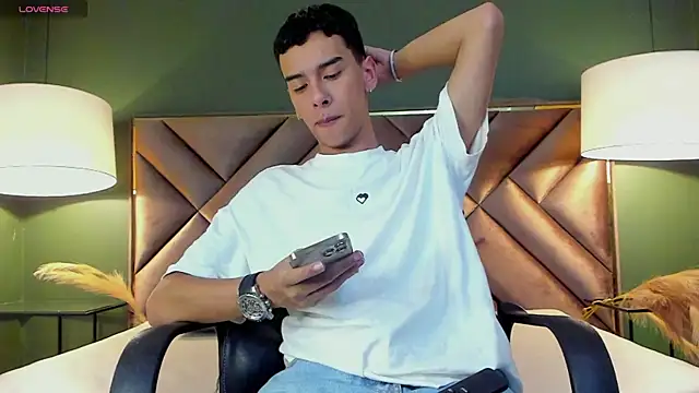 Aiden Royce online show from January 11, 2026, 6:09 am