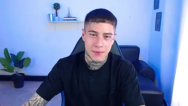 Snapshot of setthomas chatting on September 22, 2025, 2:45 pm setthomas online show from September 22, 2025, 2:45 pm