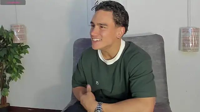 battistaturner online show from April 16, 2026, 8:53 pm