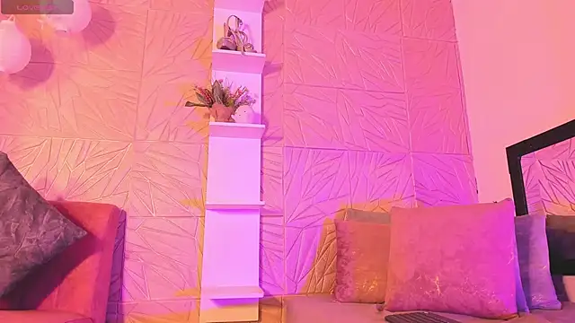 DestinySins online show from October 21, 2025, 5:12 pm