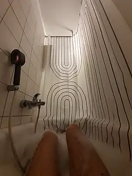 Snapshot of Taycanman69 chatting on April 12, 2026, 12:58 am Taycanman69 online show from April 12, 2026, 12:58 am