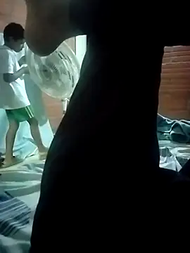 piter200520 online show from December 22, 2025, 11:38 pm