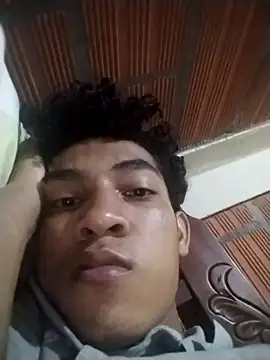 piter200520 online show from September 14, 2025, 3:18 am