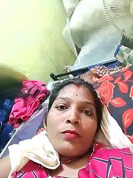 Snapshot of Samiya-143 chatting on October 9, 2025, 8:26 am Samiya-143 online show from October 9, 2025, 8:26 am