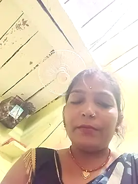Snapshot of Samiya-143 chatting on September 25, 2025, 5:46 am Samiya-143 online show from September 25, 2025, 5:46 am