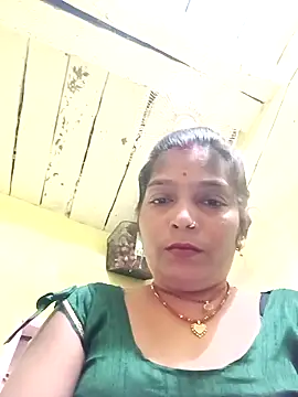 Snapshot of Samiya-143 chatting on September 19, 2025, 6:17 am Samiya-143 online show from September 19, 2025, 6:17 am