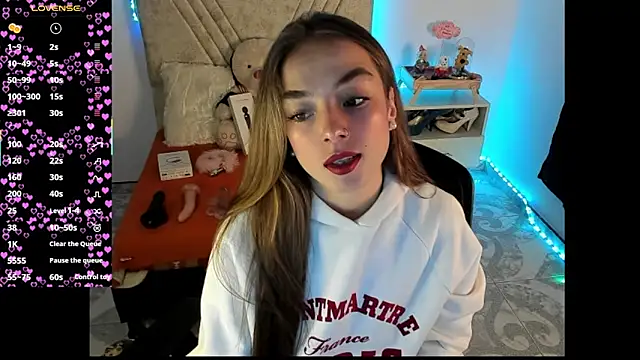 Mia Victoria22 online show from July 31, 2026, 2:22 am