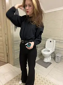 Snapshot of Marryme- chatting on March 29, 2026, 1:46 pm Marryme- online show from March 29, 2026, 1:46 pm