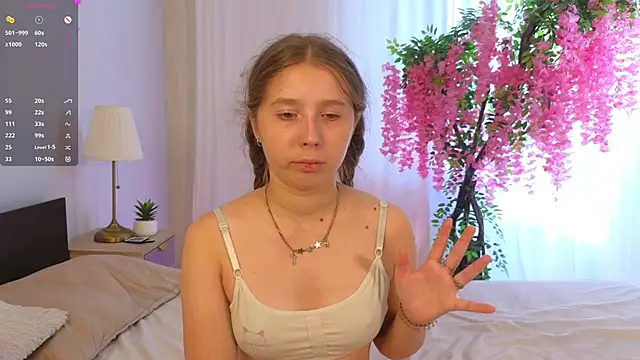 Snapshot of CatherineRichards chatting on September 22, 2025, 8:09 am CatherineRichards online show from September 22, 2025, 8:09 am