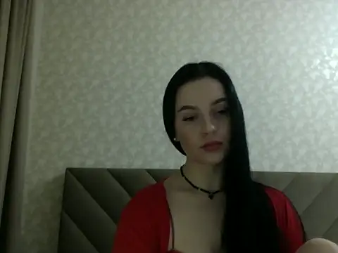 Snapshot of Lulii24 chatting on November 18, 2025, 11:26 pm Lulii24 online show from November 18, 2025, 11:26 pm