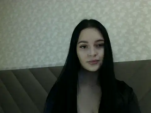 Snapshot of Lulii24 chatting on October 9, 2025, 12:28 pm Lulii24 online show from October 9, 2025, 12:28 pm