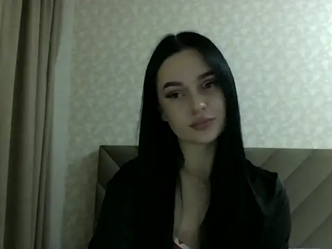 Snapshot of Lulii24 chatting on October 20, 2025, 11:27 pm Lulii24 online show from October 20, 2025, 11:27 pm