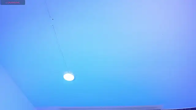 Snapshot of MadisonAnngel chatting on December 3, 2025, 8:19 pm MadisonAnngel online show from December 3, 2025, 8:19 pm