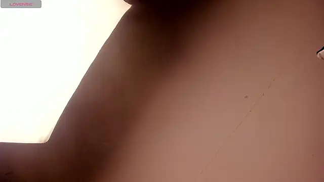 Snapshot of MadisonAnngel chatting on December 4, 2025, 7:57 pm MadisonAnngel online show from December 4, 2025, 7:57 pm