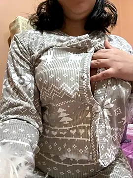  Laiali  online show from November 21, 2025, 11:42 am