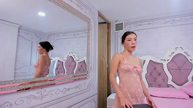 Sofi naughty18 online show from December 21, 2025, 11:23 am